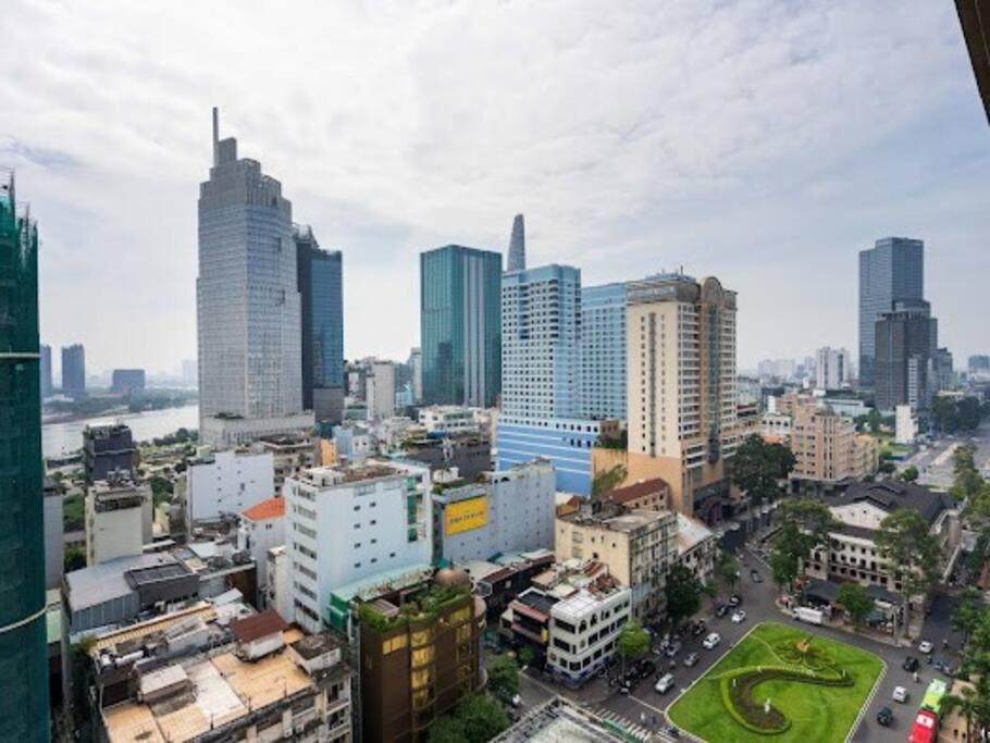 The Rixx Downtown Apartment@D1/Pool/Gym/Operahouse Ho-Chi-Minh-Stadt Exterior foto